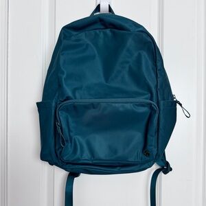 Lululemon Everywhere Backpack